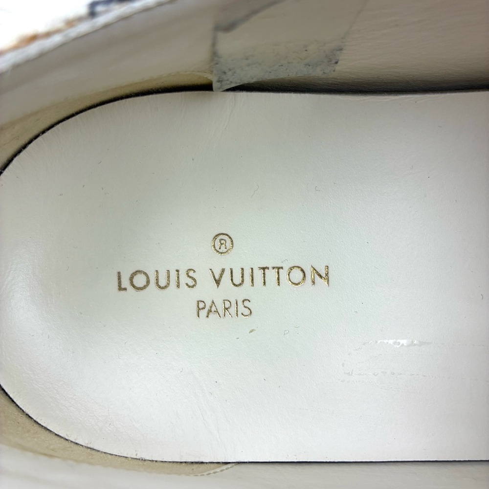 Louis Vuitton Men’s Canvas Monogram Tecnovulk Sneaker, M012740, Size 6UK (7US) - Picture 8 of 9